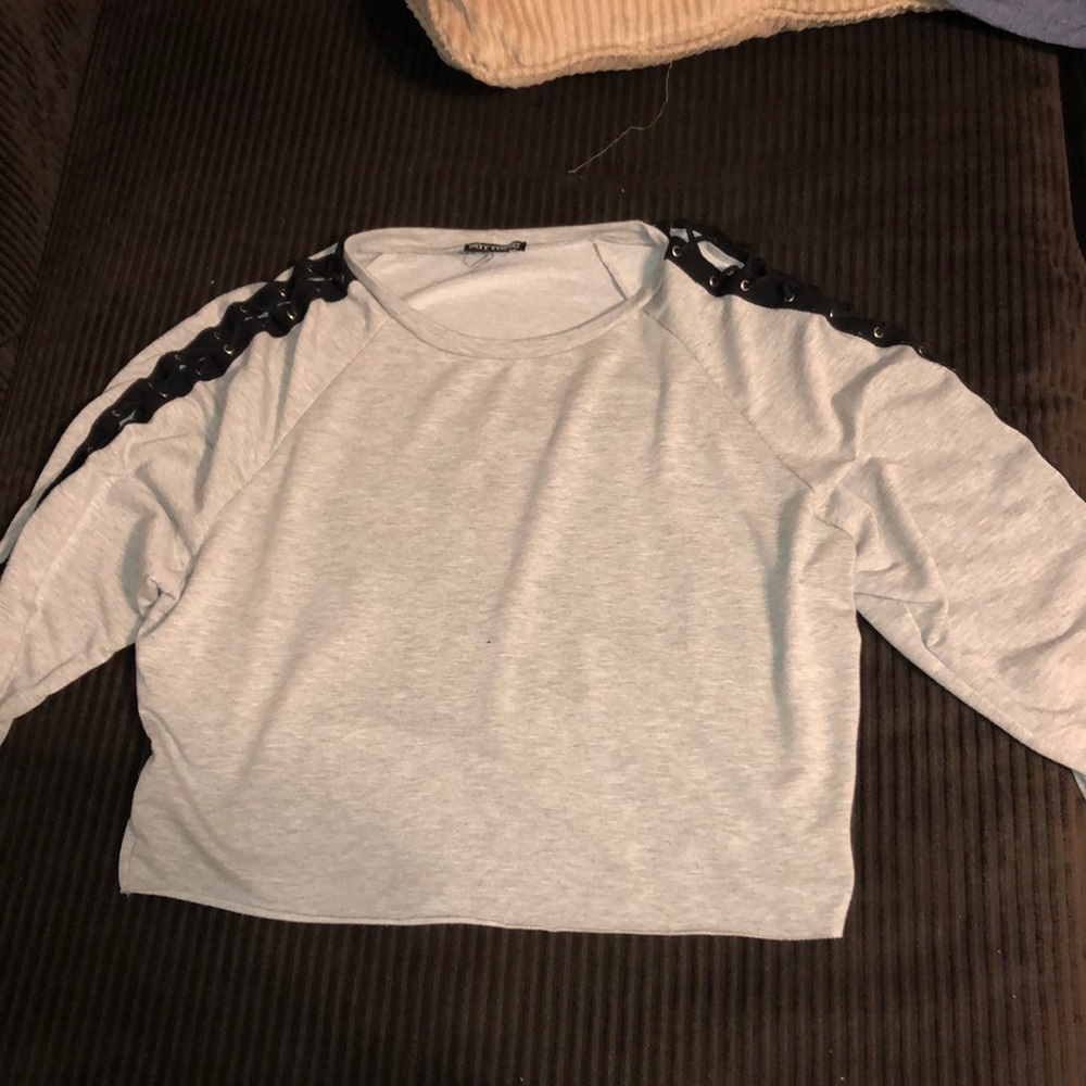 Hot Topic lace up long sleeve tee
